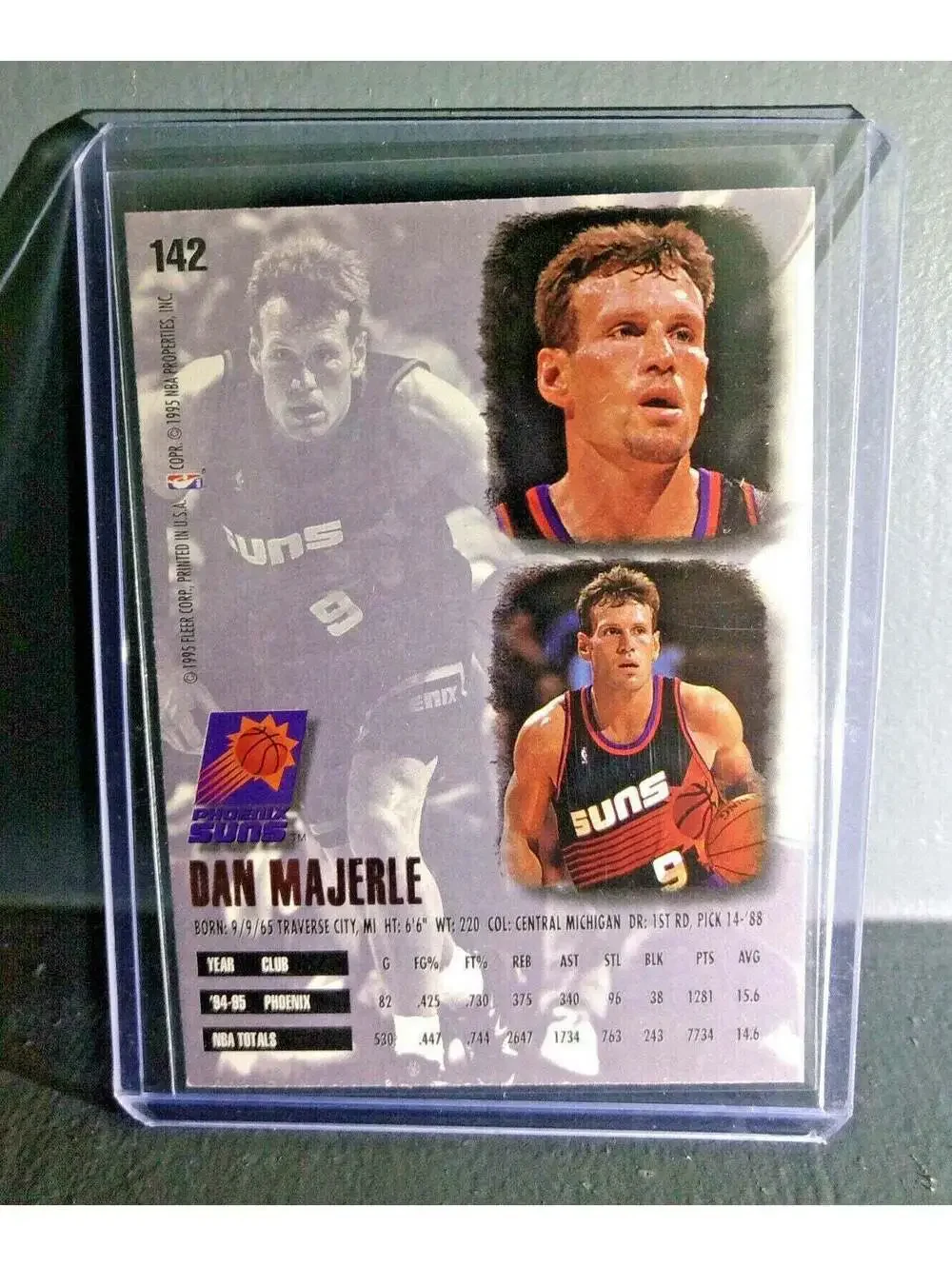 1995-96 Dan Majerle Fleer Ultra #142 Basketball Card